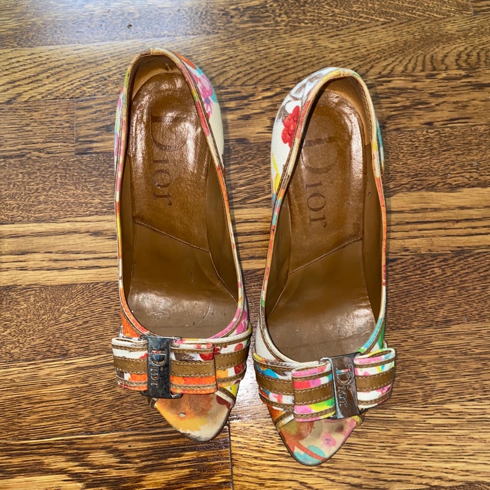 Dior floral peep toe pumps - Picture 3 of 4